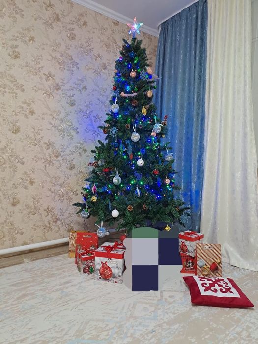 Ёлка искусственный