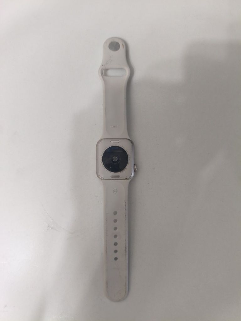 Apple Watch SE 2 Gen