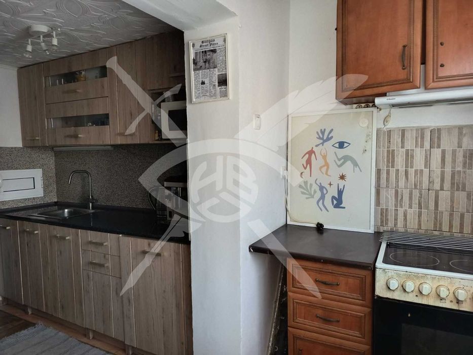 Двустаен апартамент в кв. Възраждане, гр. Бургас