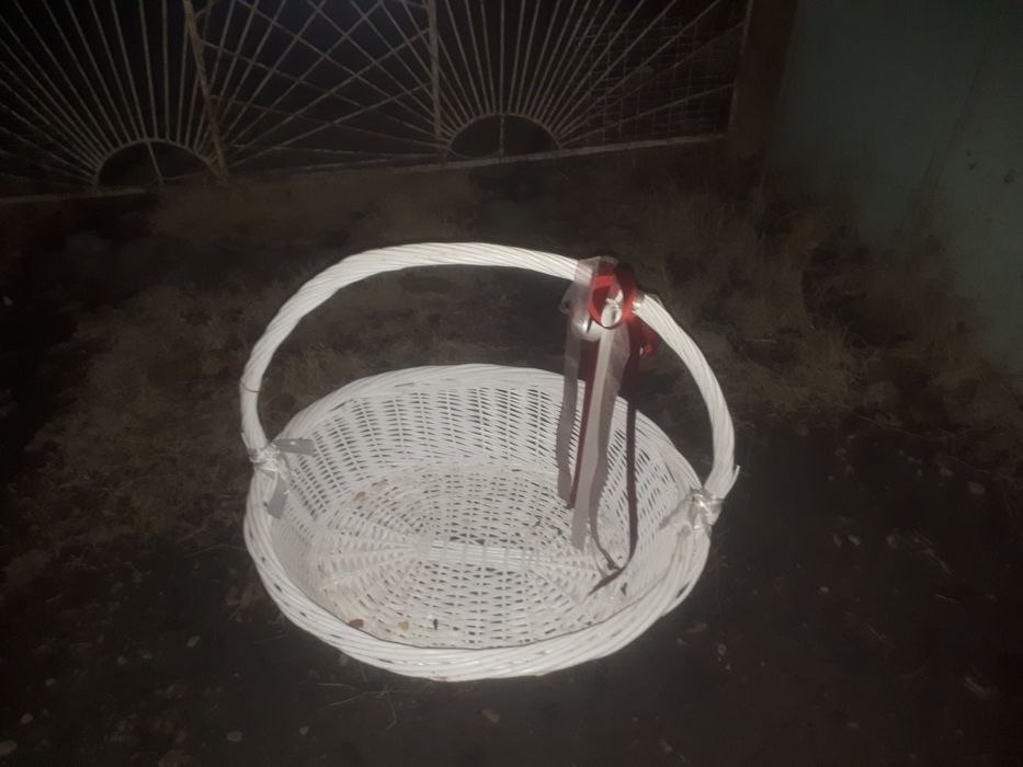 Карзина красивй для цветы