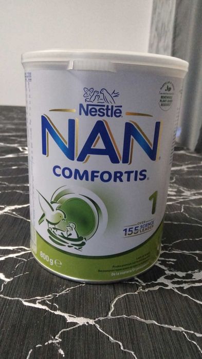 Vând o cutie de lapte praf Nan Confortis 1