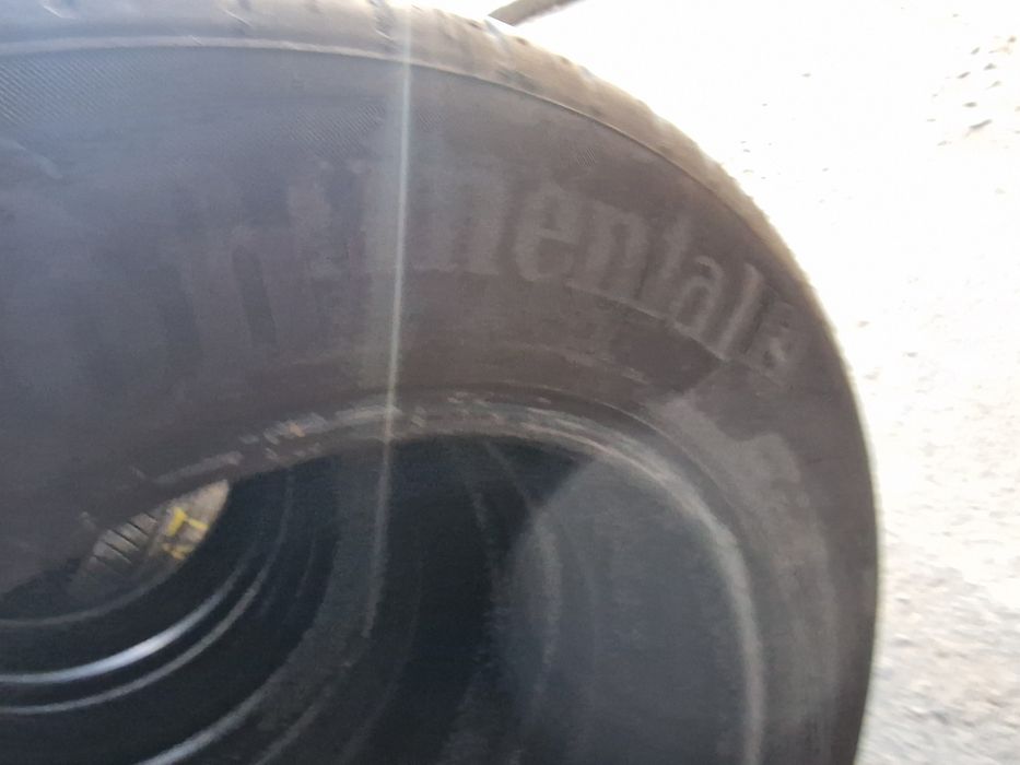 Anvelope 215/60R17 marca Continental