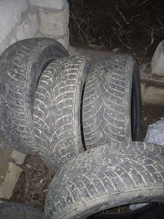 Продам шины зимние