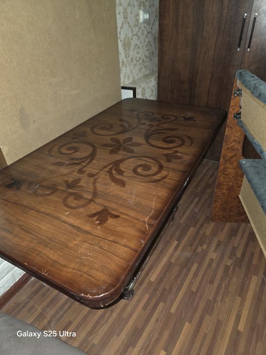 Продаётся  ёлка новогодний. Мебель  детское