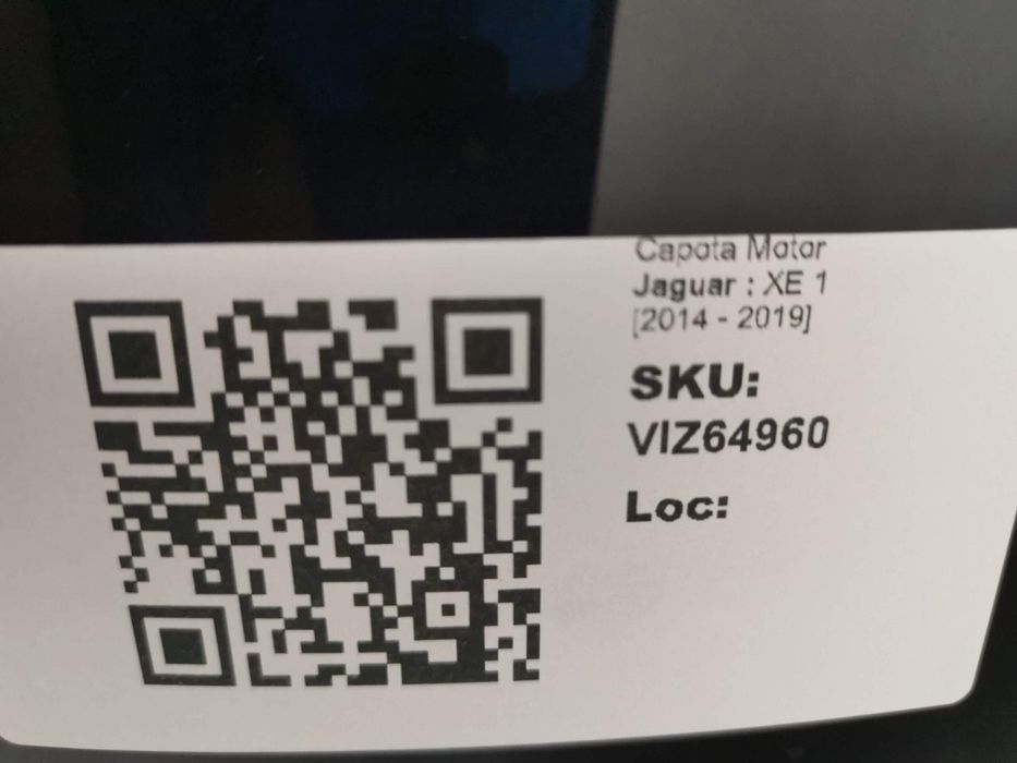 Капак На Двигател Ягуар / Jaguar XE 1 Оригинален Авариран