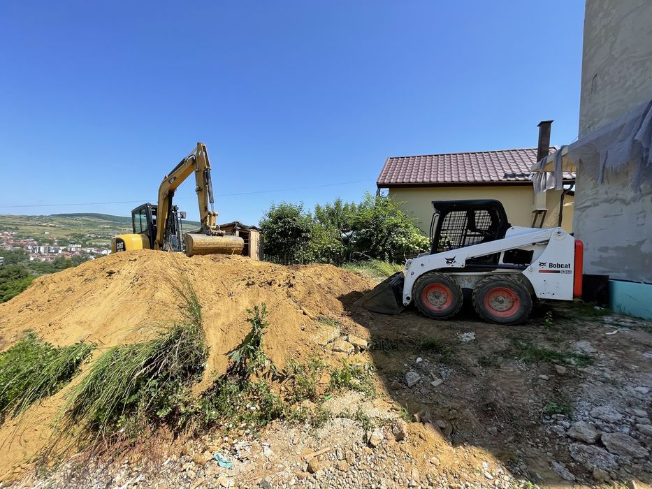 Inchiriez BOBCAT Buldo Excavator Incarcator Frontal Dumper Demolari