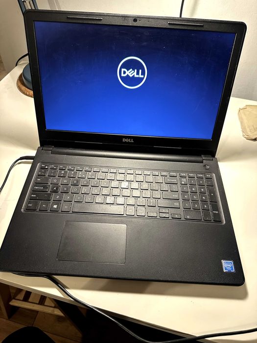 Laptop DELL N4000 CPU