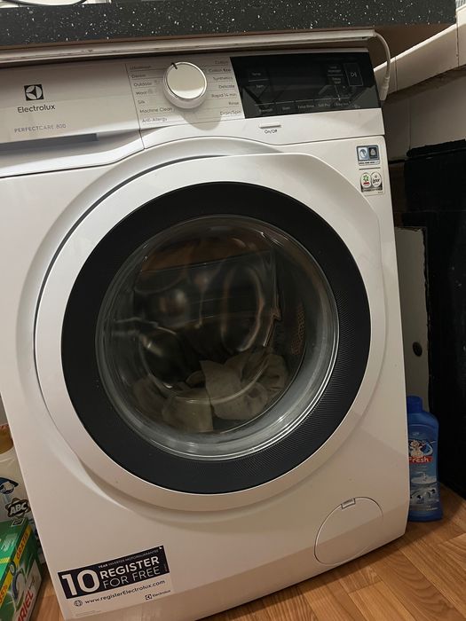 Electrolux Perfectcare 800
