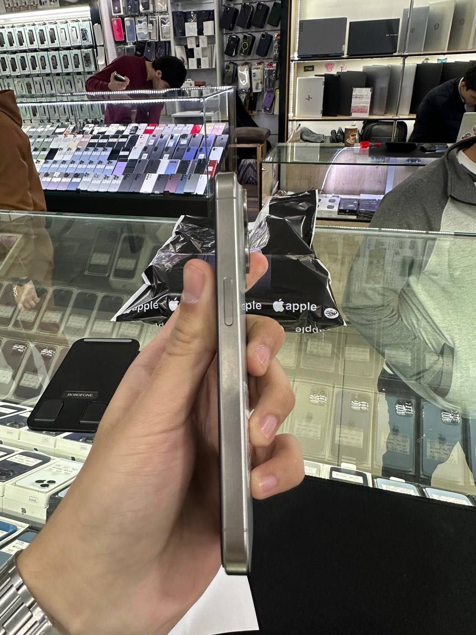 iPhone 15 Pro 128GB ZA/A 2-sim Natural Titan.