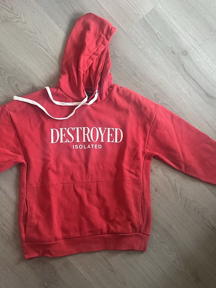 Червено худи “Destroyed”