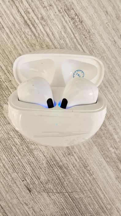 Vand casti wireless bluetooth noi sigilate