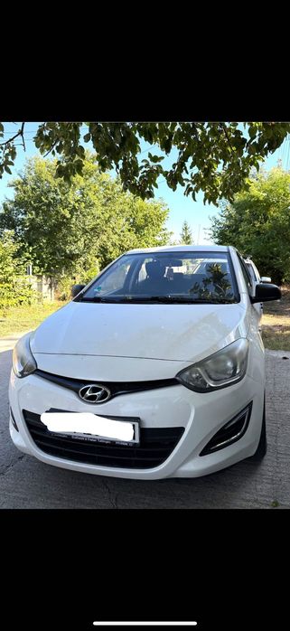 Hyundai i20 - Benzina 2014 - VÂNZARE
