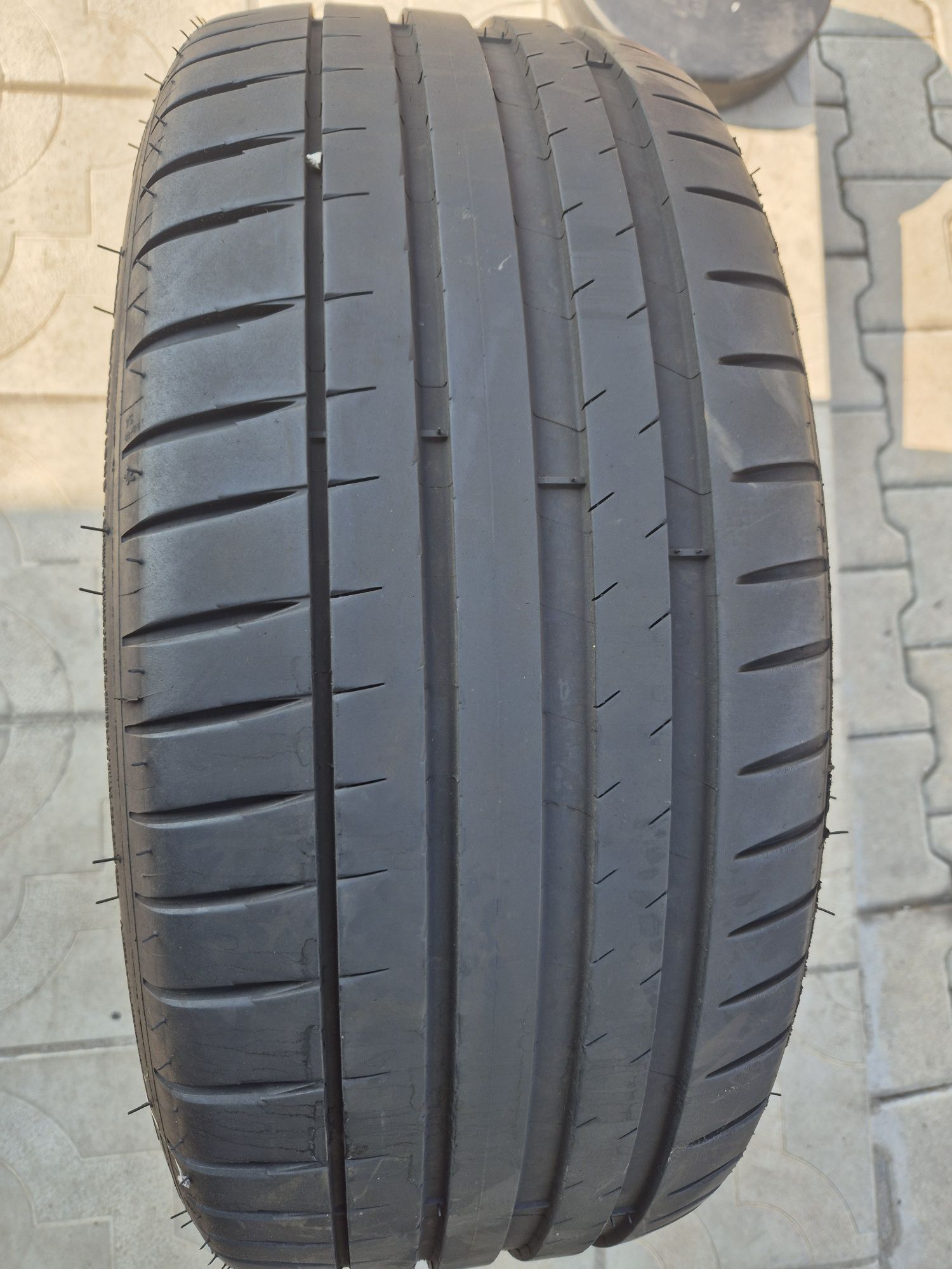 1бр.лятна гума 225/45/18 95Y Michelin Pilot Sport 4 /22г.