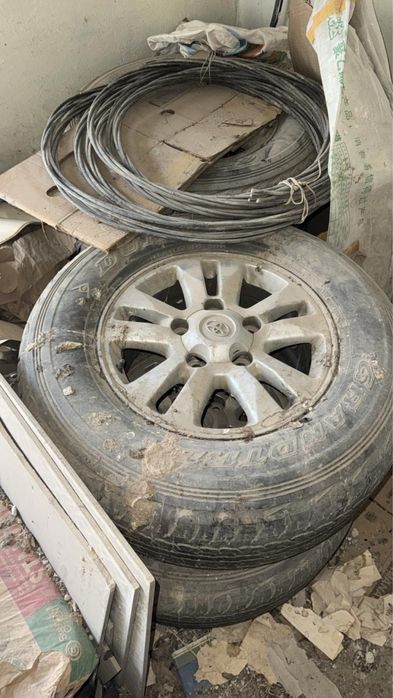 Продам диски с баллонами срочно не дорого