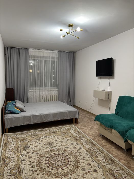 Сдам 2 х комн квартиру 12000 тг сутки