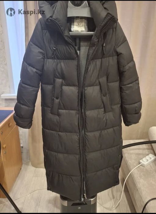 Продам женский зимний пузовик