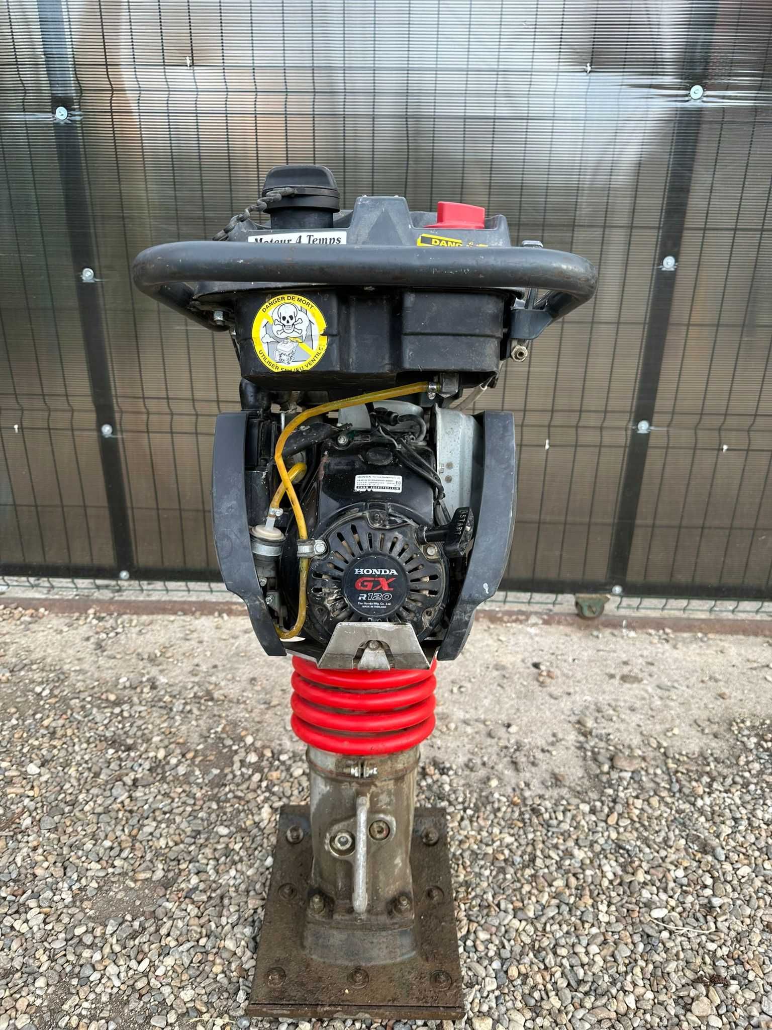 Închiriez Mai Compactor
