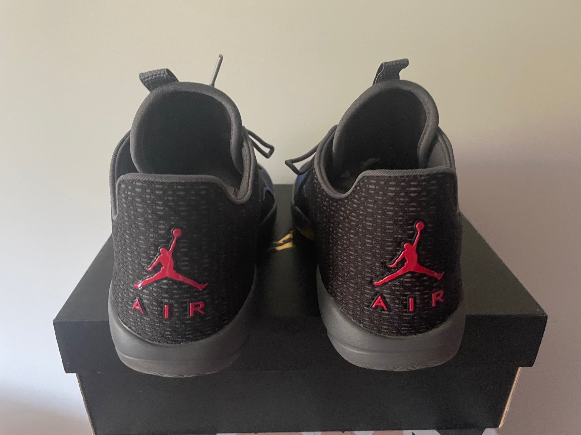 Nike AIR Jordan Internationalist