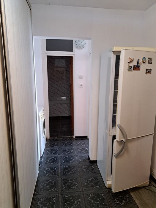 Inchiriez apartament Militari, str. Estacadei