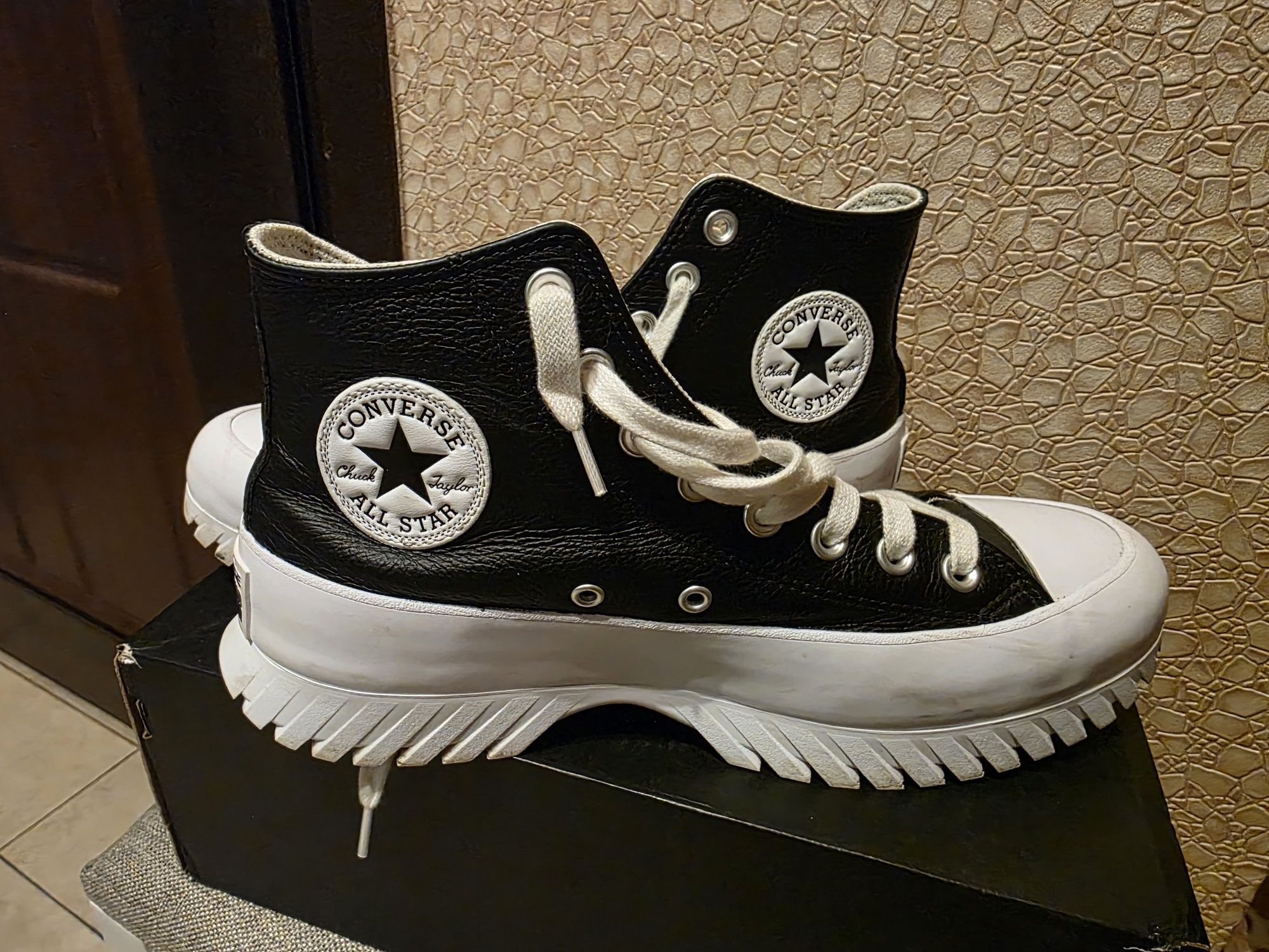 Converse спортни обувки