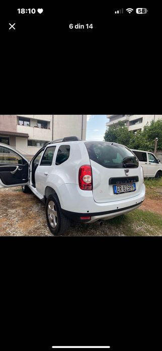 Vând Dacia Duster