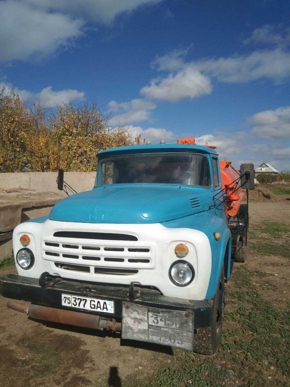 Benzavoz Zil 130 sotiladi