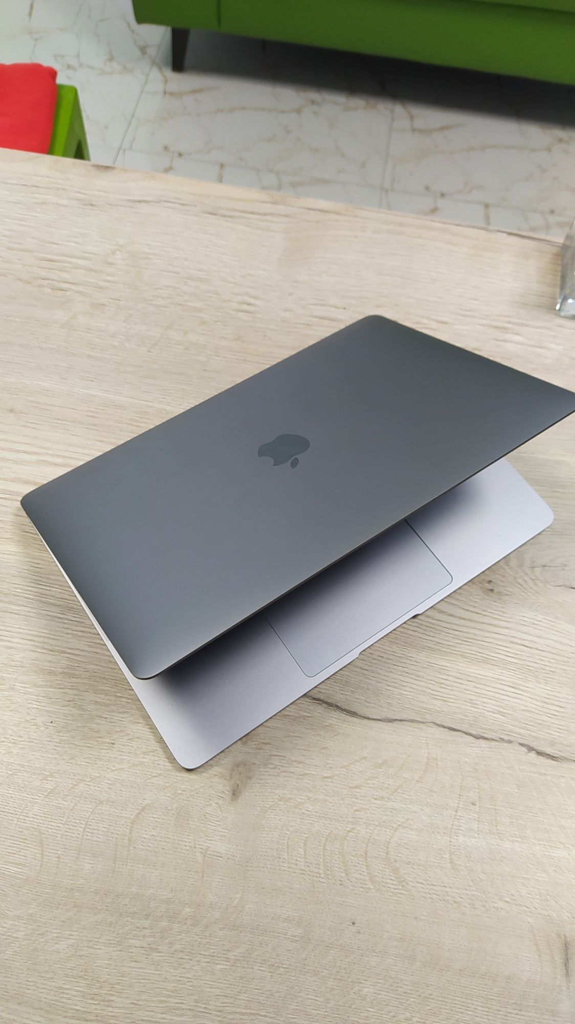 Ноутбук Apple MacBook Air 2020 | M1 | 8GB | 256GB