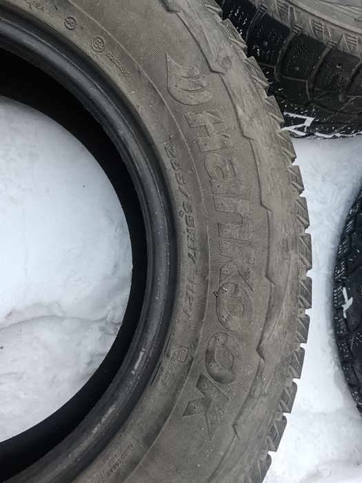 Продам шины   R17