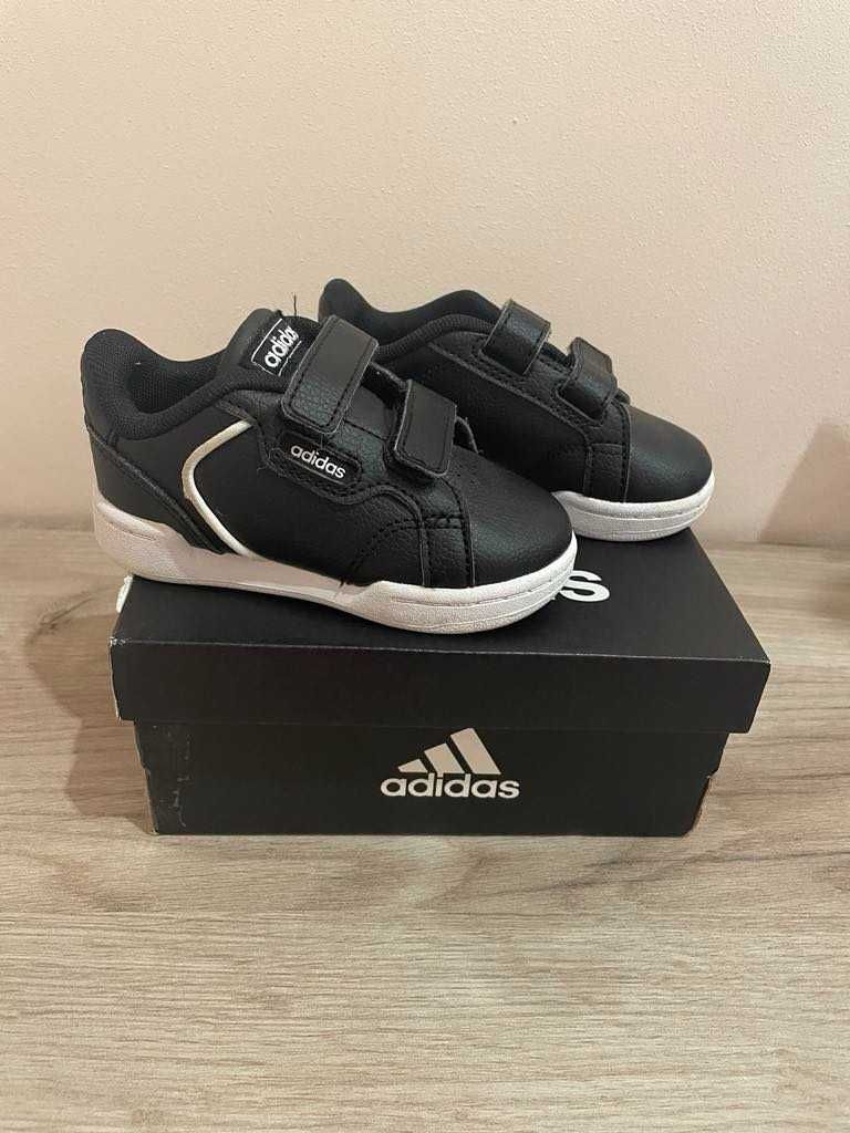 Детски маратонки Adidas и New Balance - 3 чифта