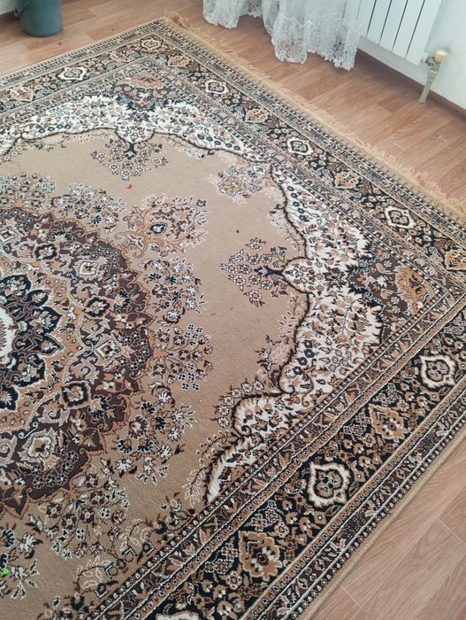 2.5х4,   б/у.   10000тг