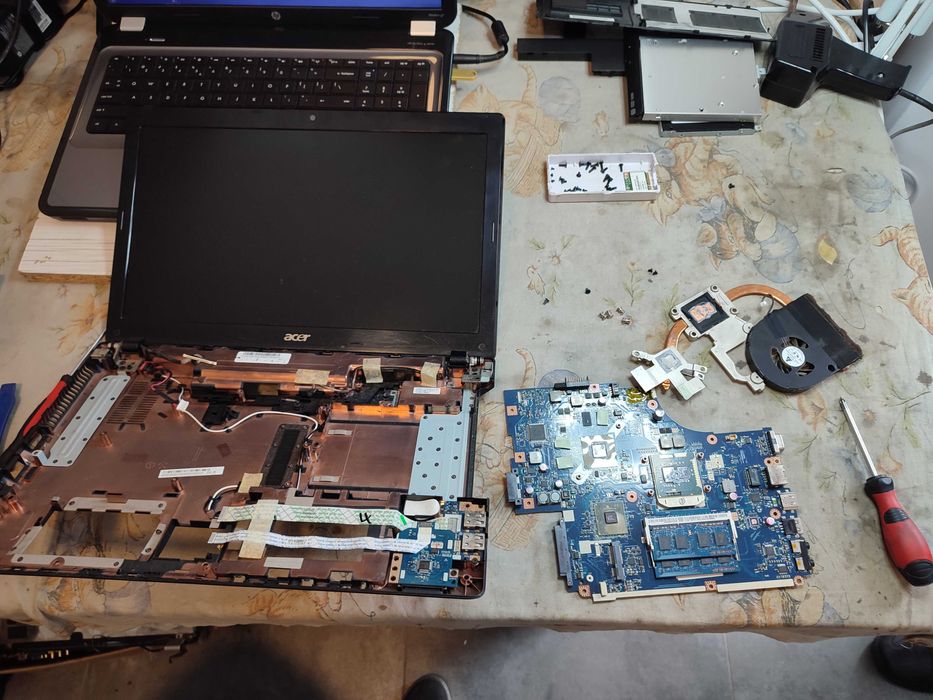 Reparatii Televizoare, Boxe, Laptopuri, Calculatoare...