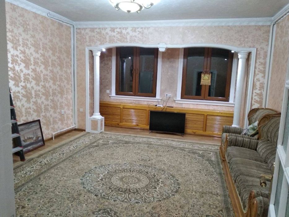 Oylik kvartira Qzlarga Tinchlik metro oldidan