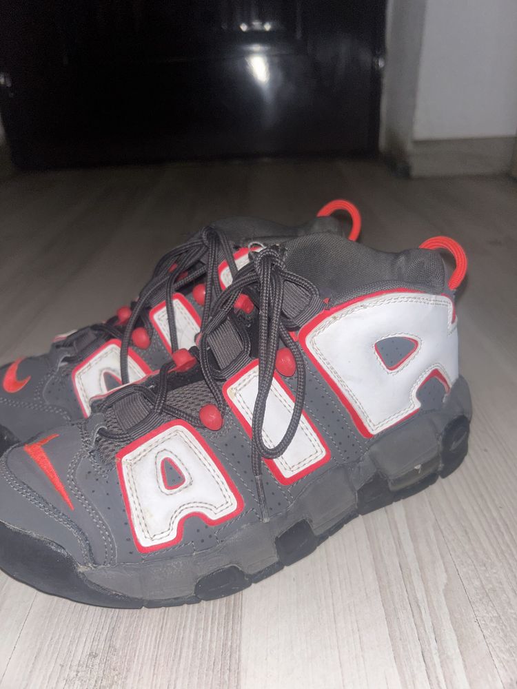 Adidasi Uptempo gri