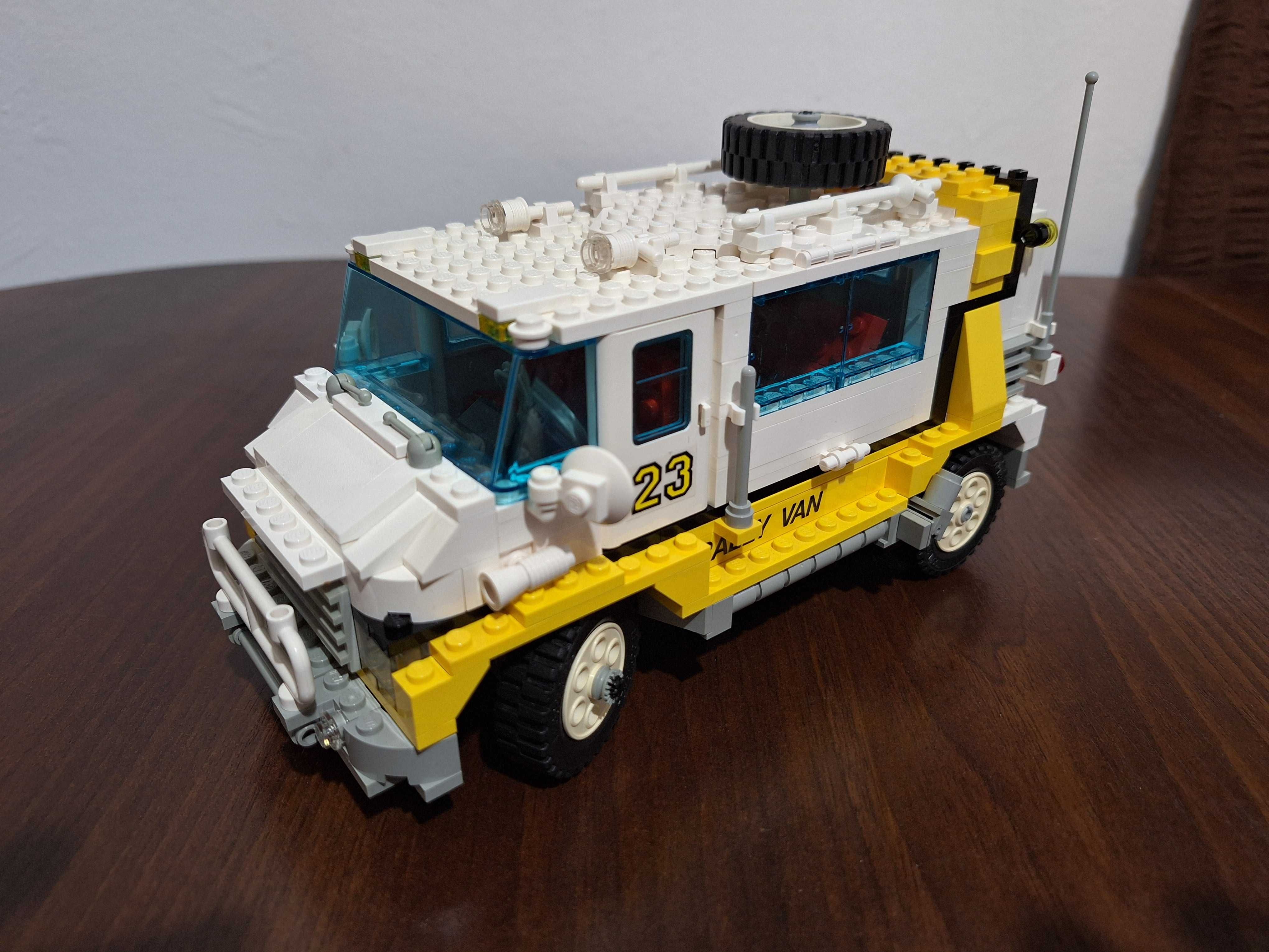 Lego 5550: Custom Rally Van