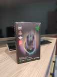 Razer Basilisk v3 неразличима от нова