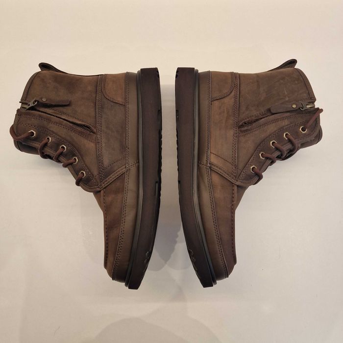 Bocanci UGG Neumel High Moc Weather (mărimea 42)