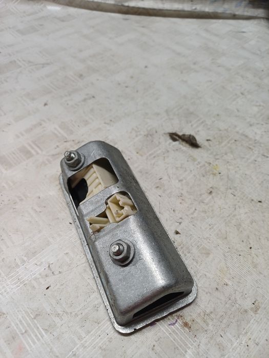 buton deschidere hayon  audi a6 c7 berlina - motorina 2014