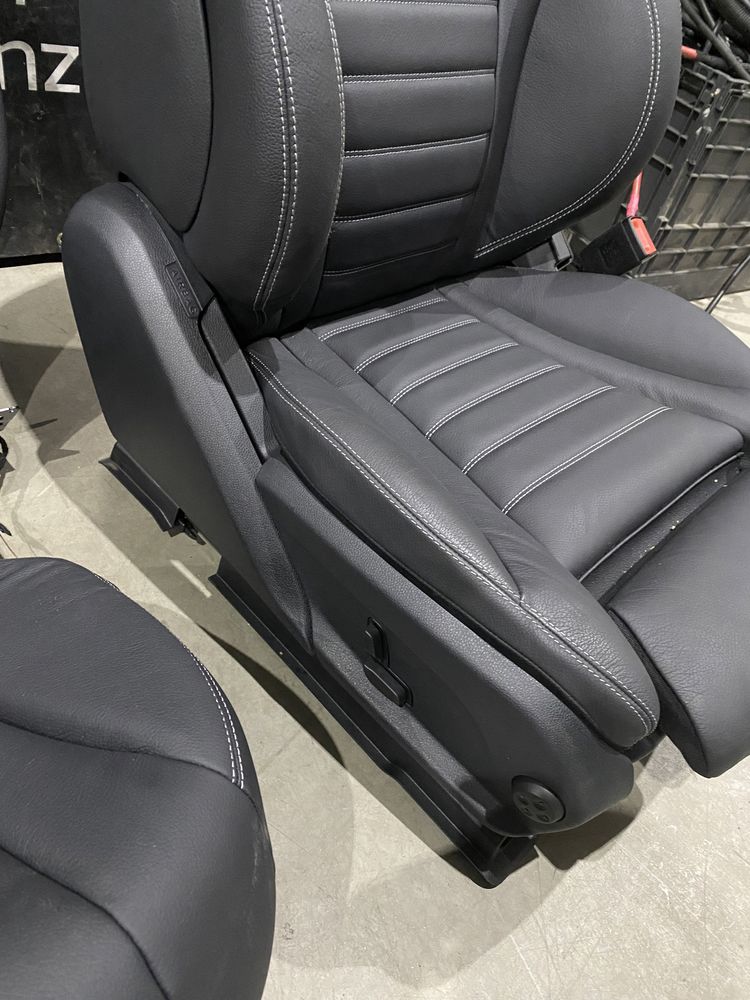 Interior Amg line semi-electric Mercedes X253 Glc facelift 2021