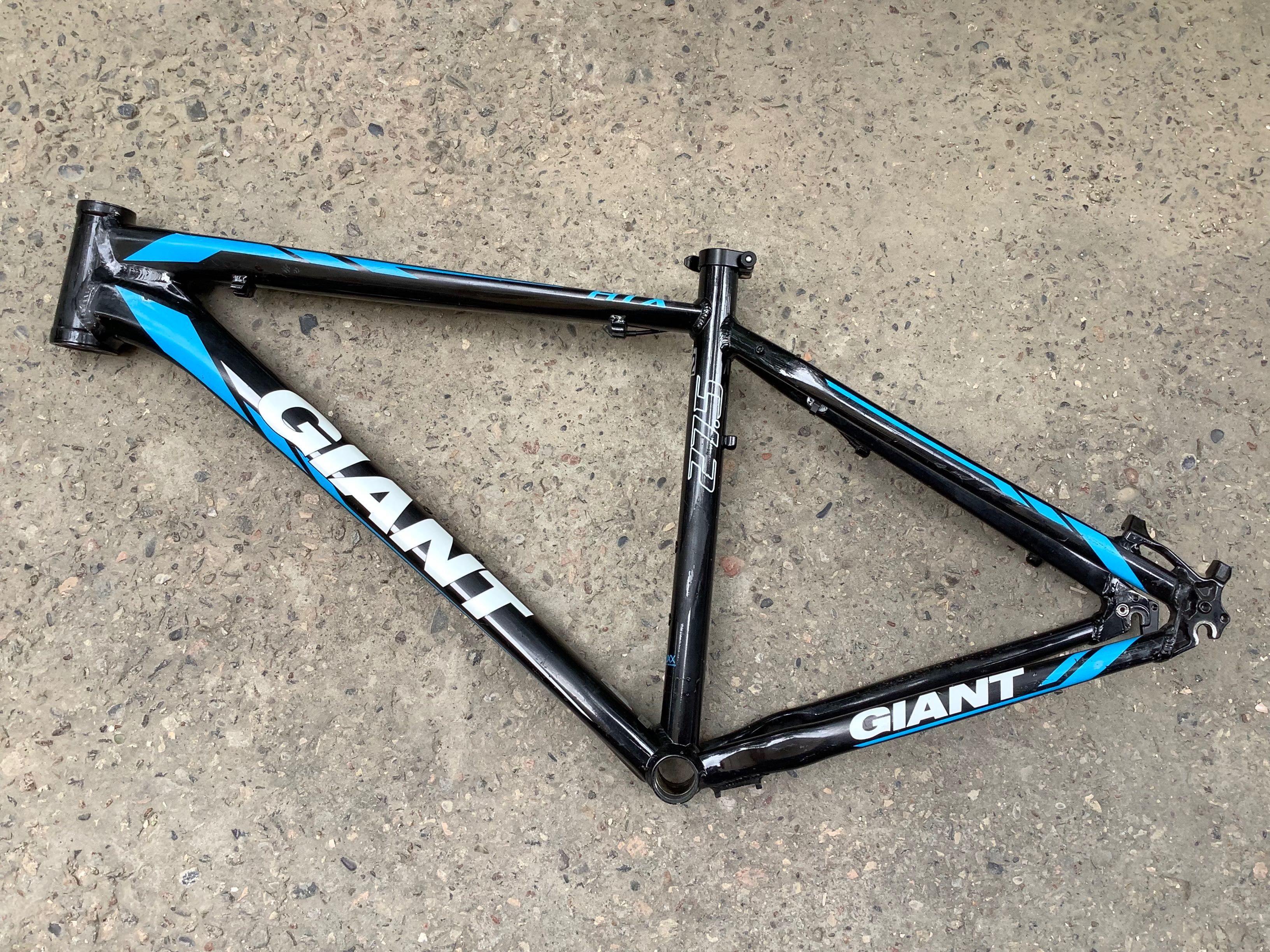 Рама Велосипед Giant ATX