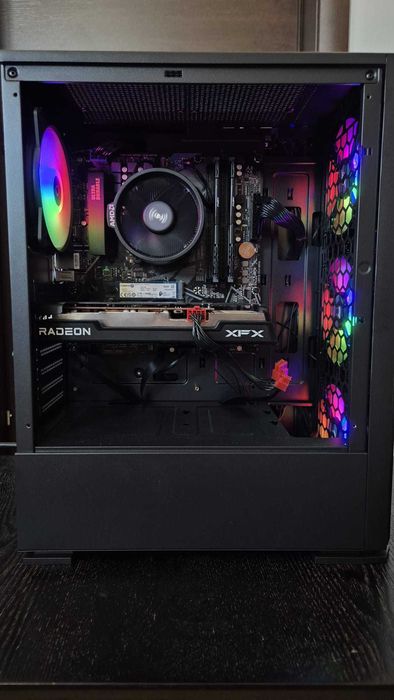PC Gaming - Ryzen 5 5600x/RX 6600