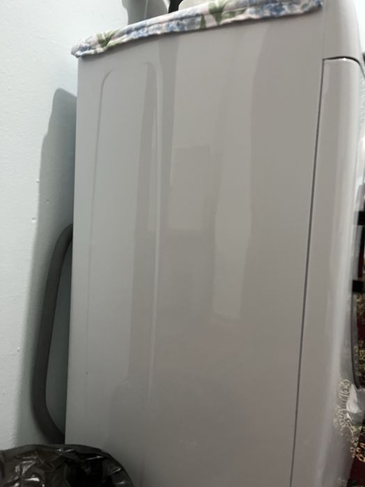 Стиральный Хорошо работает, почти не использовался.