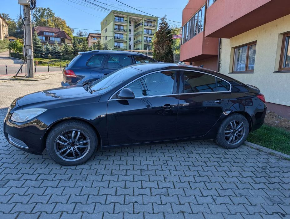 Opel Insignia Primul proprietar în România, din decembrie 2021, stare foarte bună.