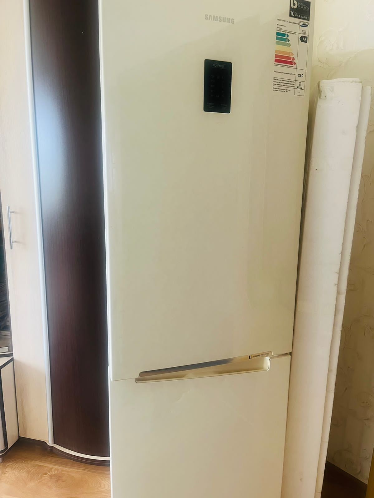 Холодильник марки Самсунг