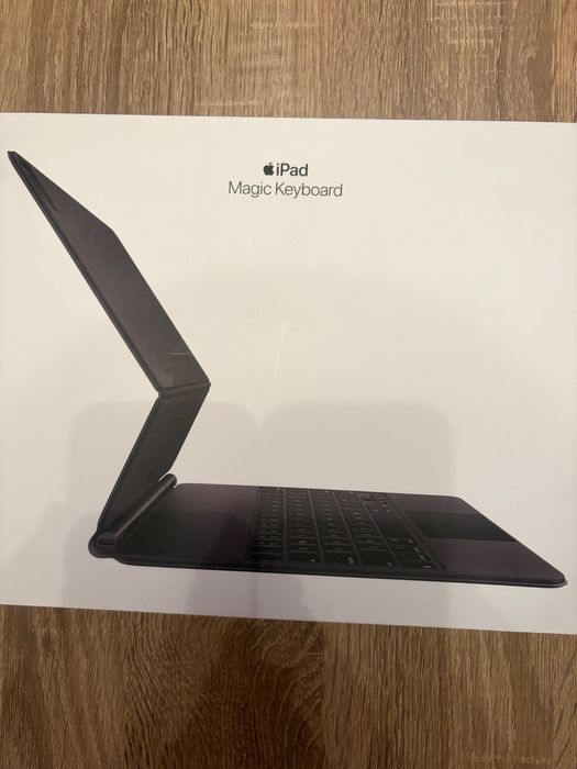 IPad Pro 12,9 5th generation + iPad Magic Keyboard