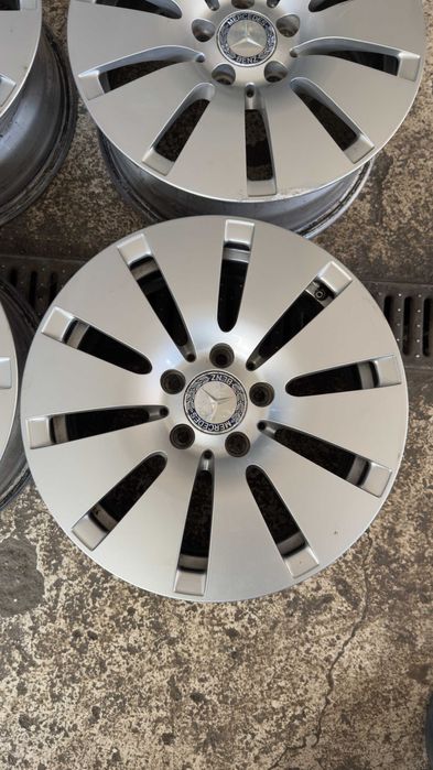 Jante Mercedes C W205 Cla Vito Viano V class  16