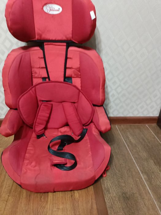 Детское автокресло