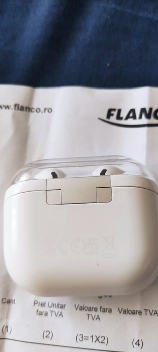 Samsung s 25 ultra! 512 menorie! Plus căști budds 3.