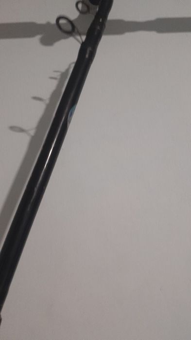 Vind  set pescuit 2 bete si multe altele 1 prajina