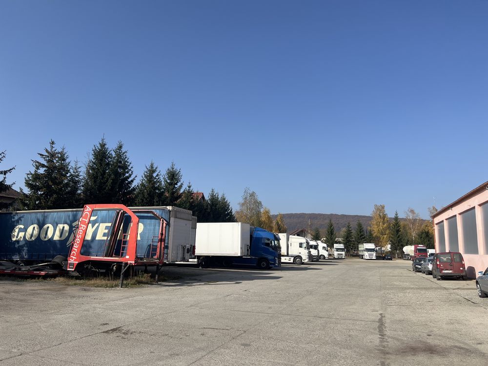 Parcare cu plata Camioane Prelata,Autocare,Microbuze, -Fagaras