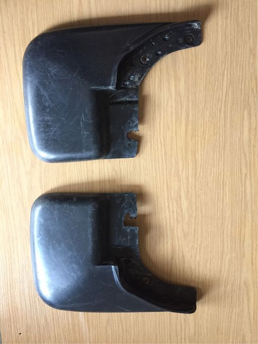 Брызговики Митсубиси Делика Булка Передние